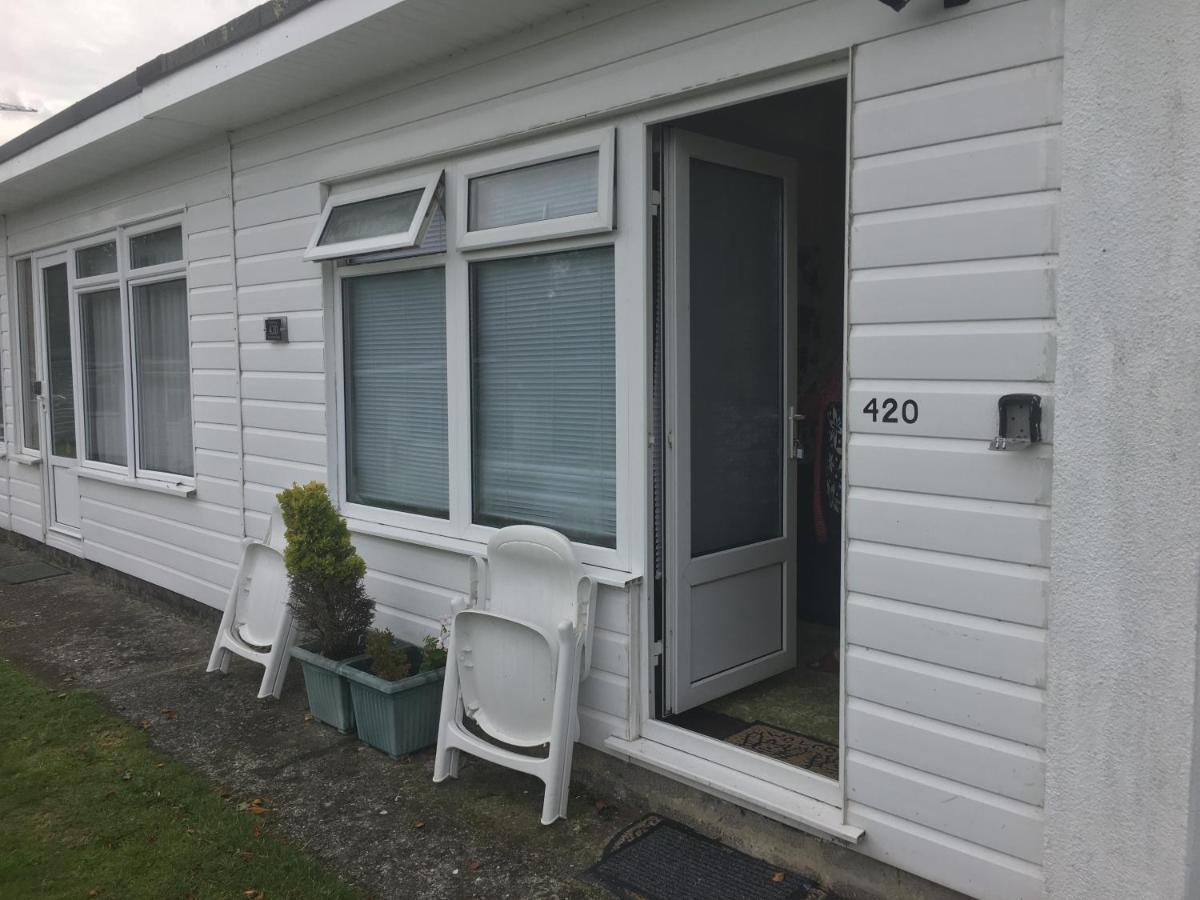 Beach Life Dartmouth Exterior photo